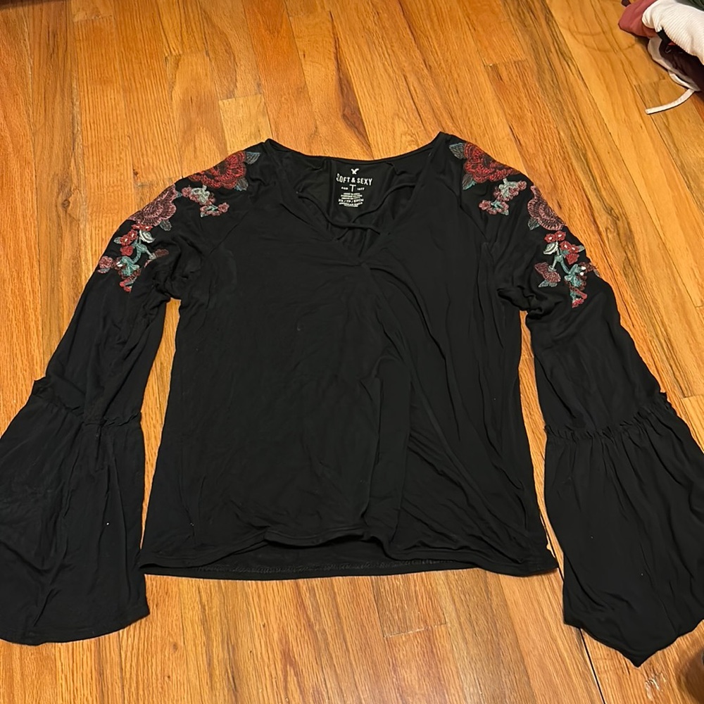 American Eagle Soft and Sexy Rose Longsleeve